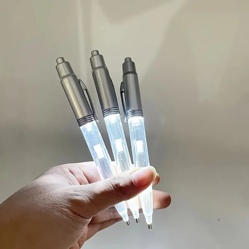 LED-licht Diamantschilderpen 1 - Embroidery Computer recensie en prijs