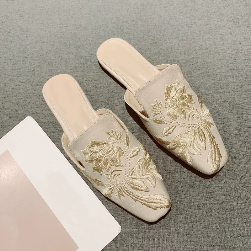 2026 Nieuwe Dames Schoen Retro - Embroidery Design Free recensie en prijs