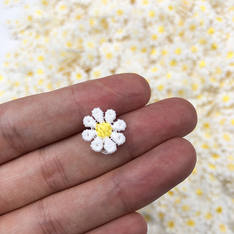 50 STUKS Borduren Wateroplosba - Embroidery Yellow Flower recensie en prijs