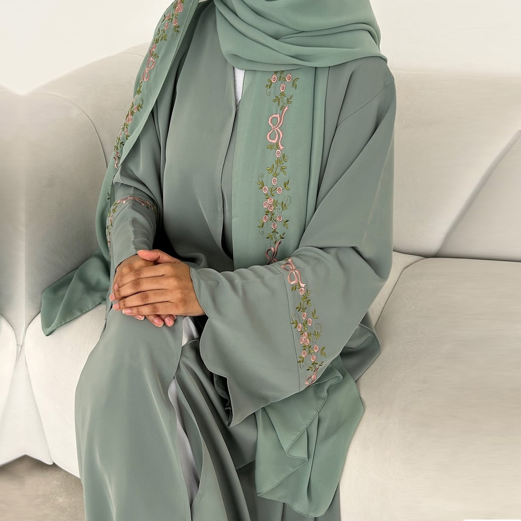 Dubai Abaya Fabrikant Islamiti - Embroidery Hijab recensie en prijs