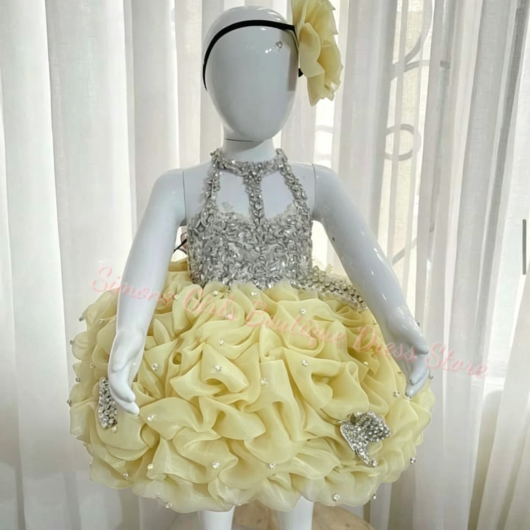 Gele ruches bloemenmeisjesjurk - Embroidery Yellow Flower recensie en prijs