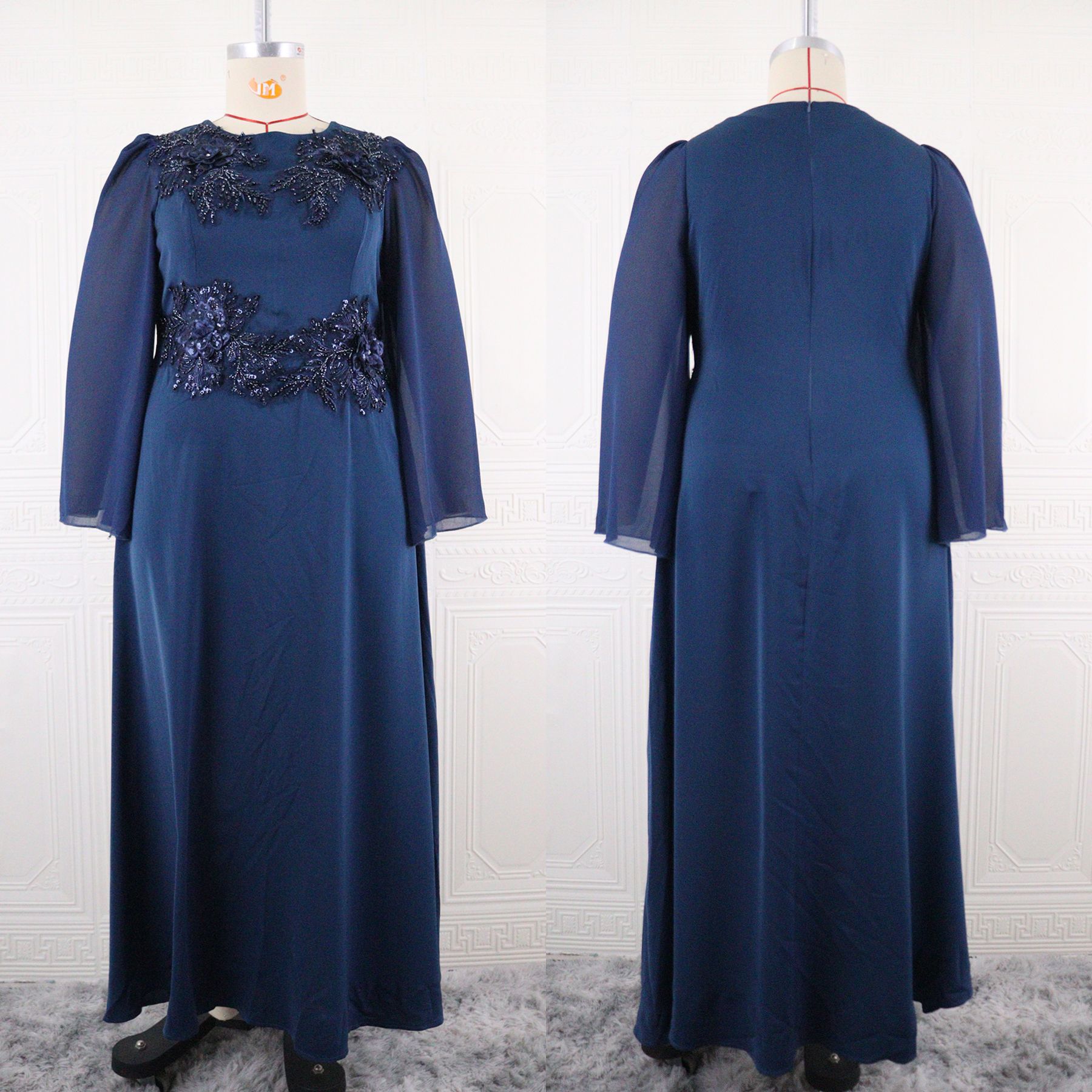 Elegante jurk met ronde hals,  - Embroidery Beads recensie en prijs