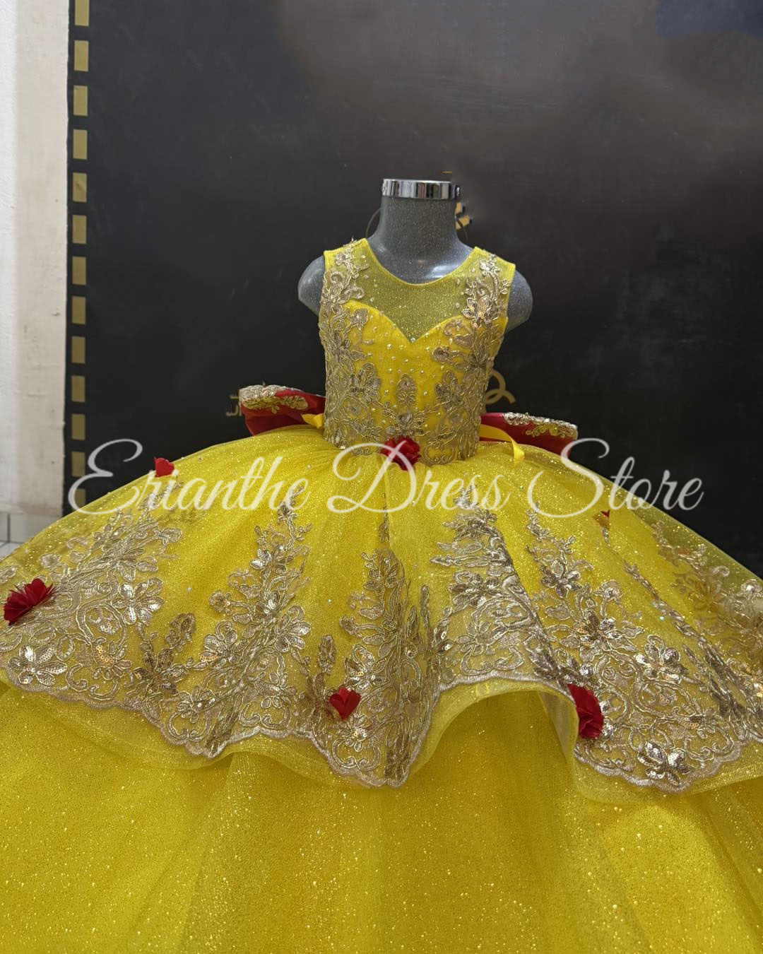 Gele bloemenmeisjesjurk voor b - Embroidery Yellow Flower recensie en prijs